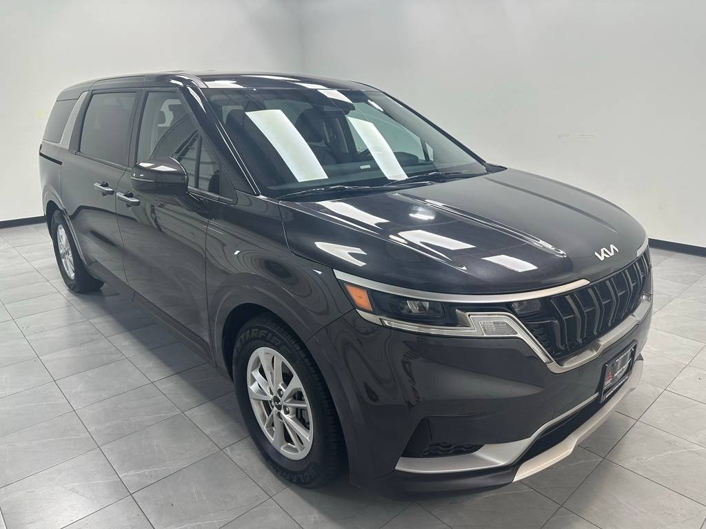 2023 Kia Carnival LXS — Minivan — 50,253 mi — Milford, CT