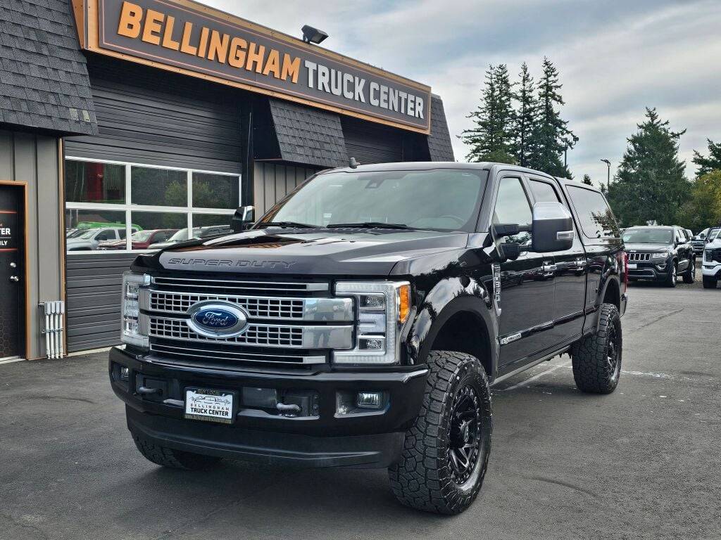 2019 Ford Super Duty F-350 Platinum — Pickup Truck — 61,589 mi — Lynden, WA
