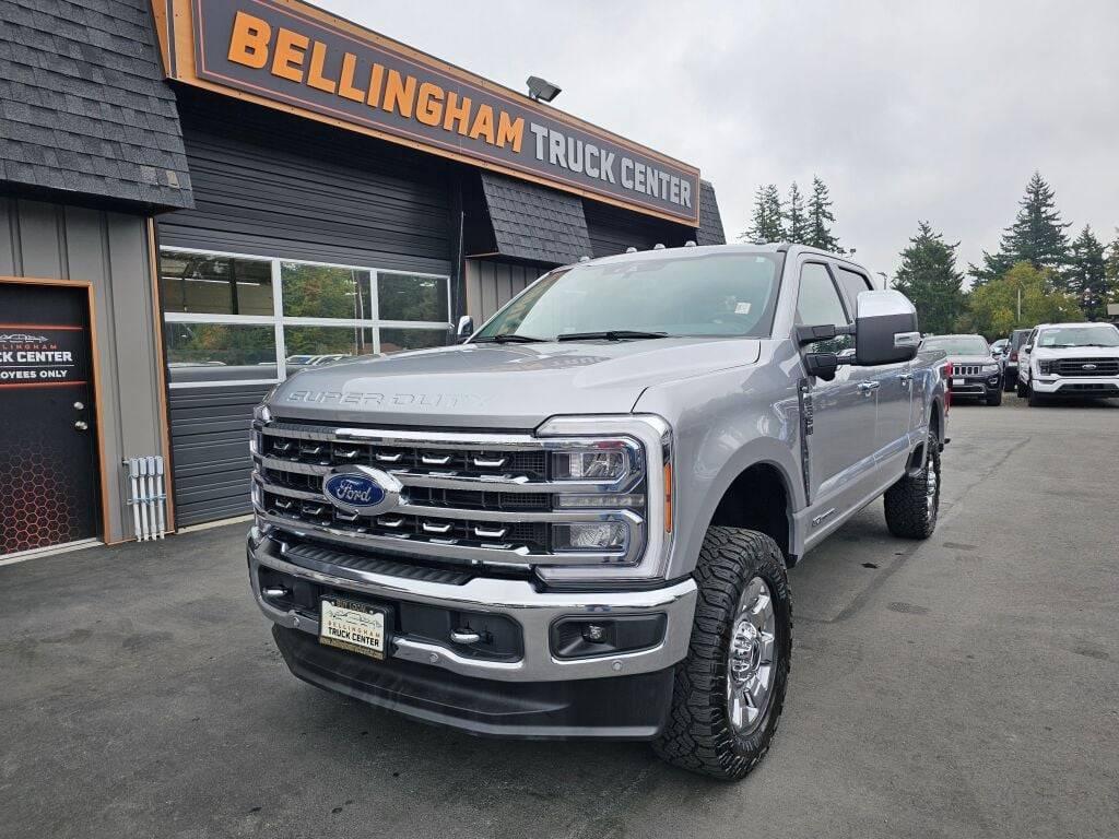 2024 Ford Super Duty F-350 LARIAT — Pickup Truck — 7,913 mi — Lynden, WA