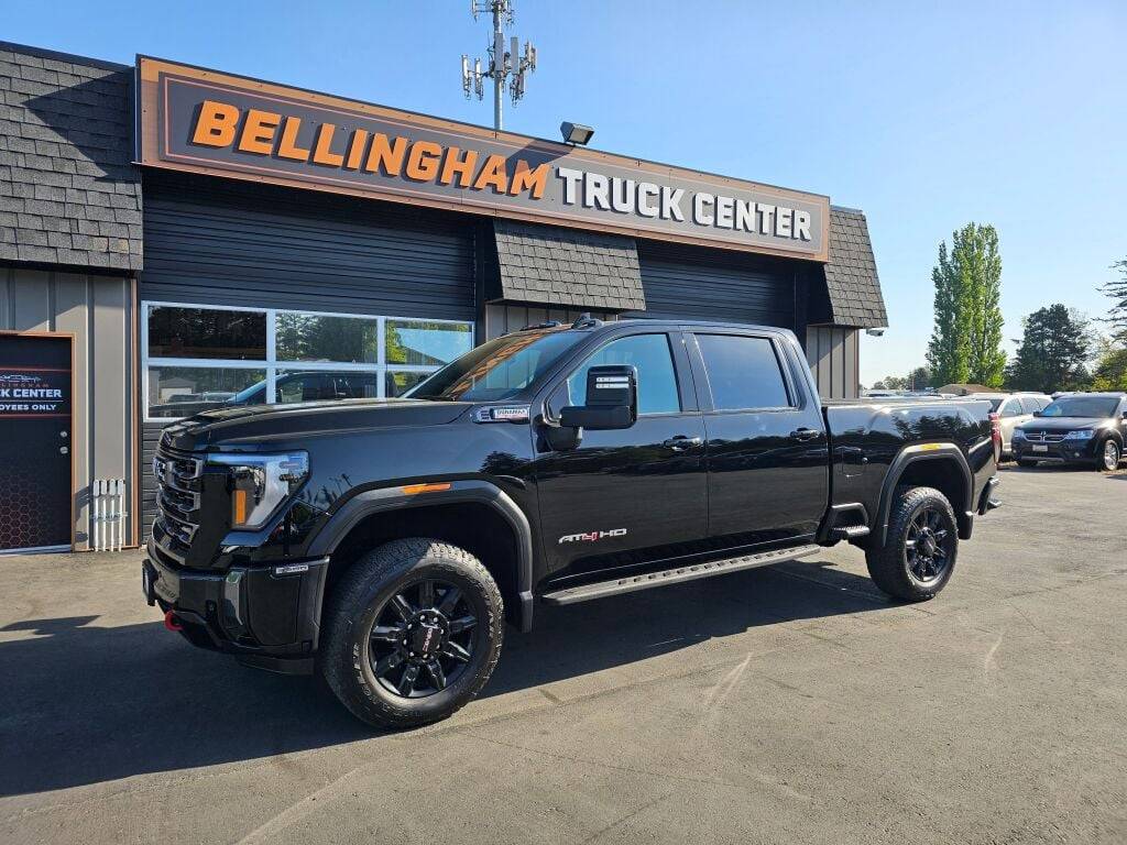 2024 GMC Sierra 3500HD AT4 — Pickup Truck — 10,684 mi — Lynden, WA