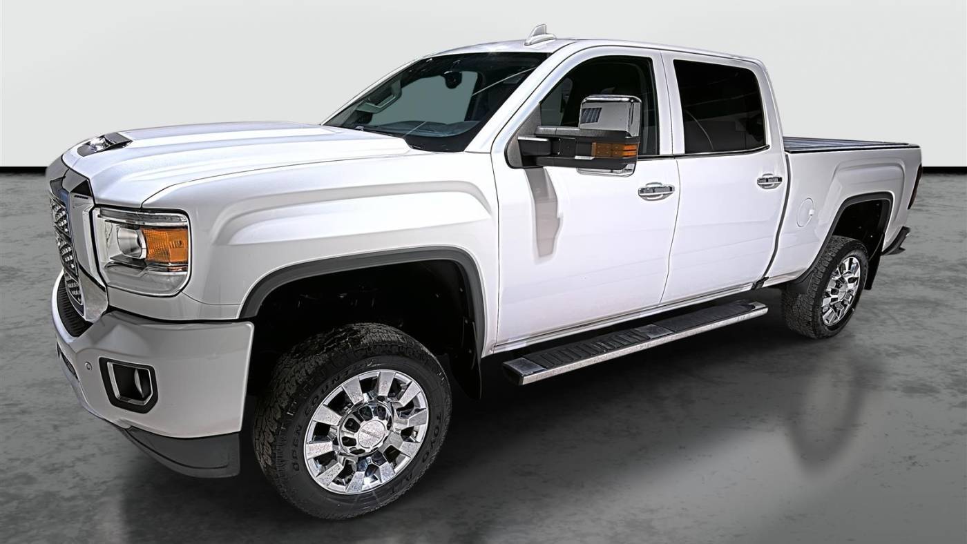2018 GMC Sierra 2500HD Denali — Pickup Truck — 95,886 mi — Lewisville, TX