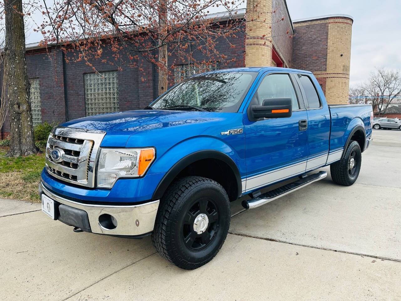 2010 Ford F-150 XLT — Pickup Truck — 123,432 mi — Winchester, VA