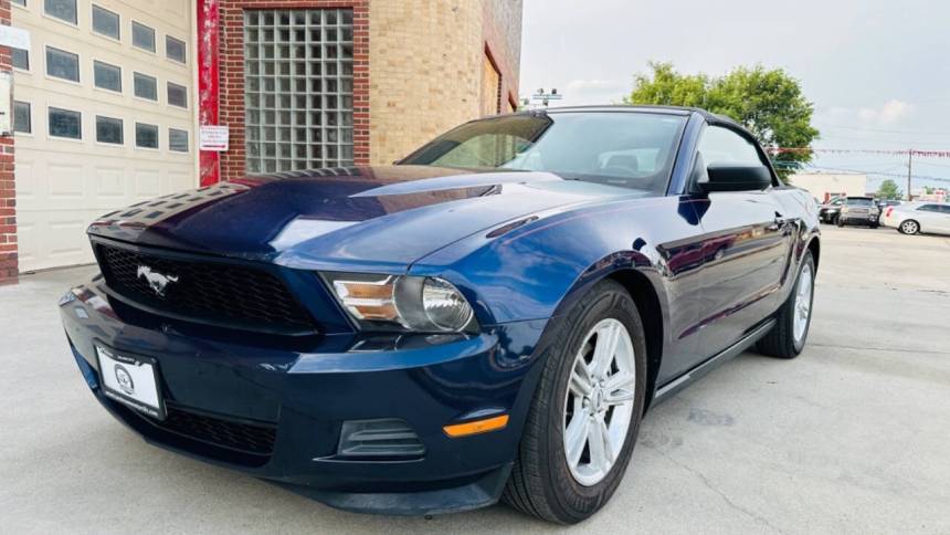 2012 Ford Mustang V6 — Convertible — 100,904 mi — Winchester, VA