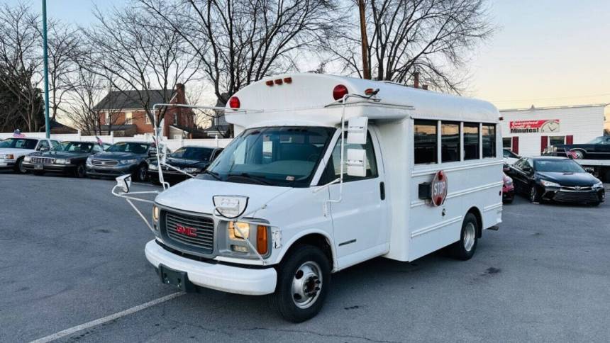 2001 GMC Savana Camper Special C7G — Passenger Van — 43,490 mi — Winchester, VA