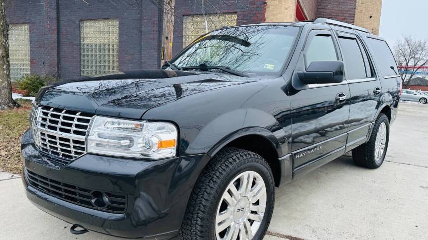 2013 Lincoln Navigator Standard — SUV — 103,107 mi — Winchester, VA