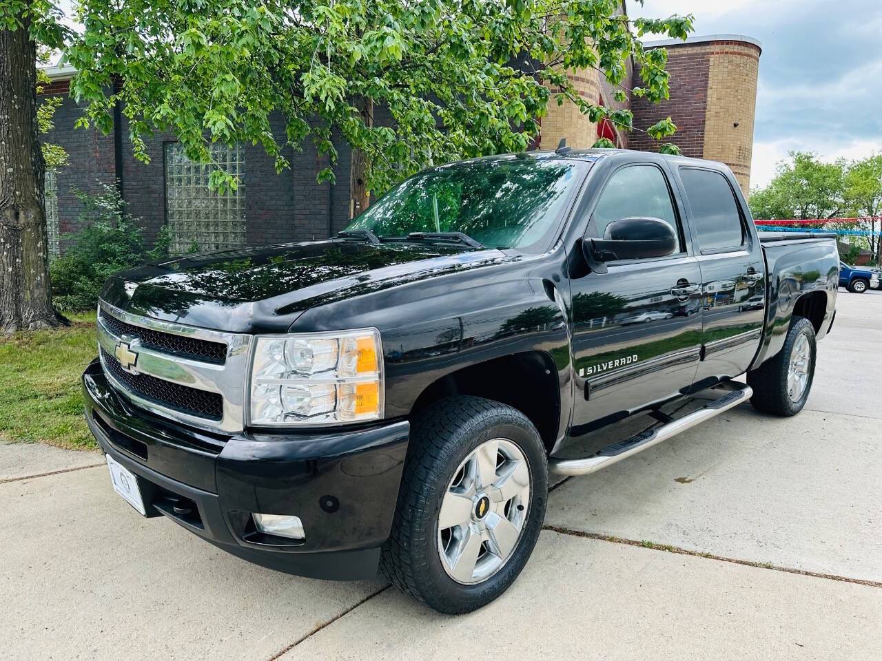 2009 Chevrolet Silverado 1500 LTZ — Pickup Truck — 141,010 mi — Winchester, VA