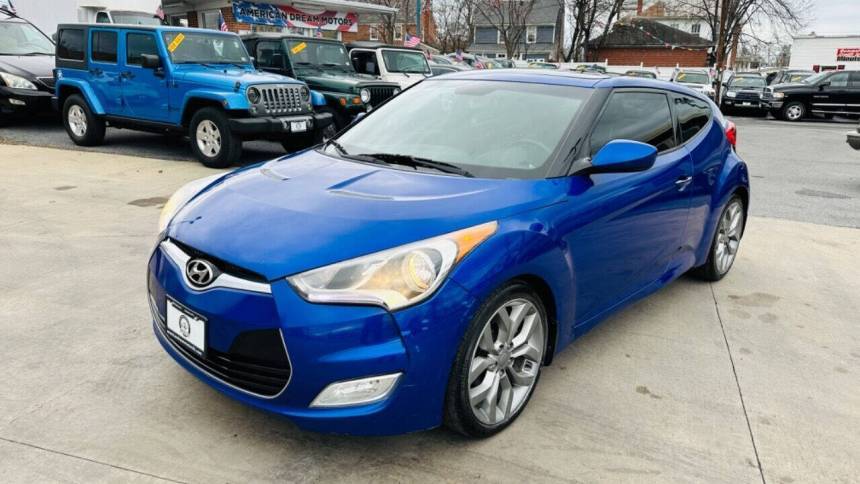 2012 Hyundai Veloster Base — Hatchback — 108,756 mi — Winchester, VA