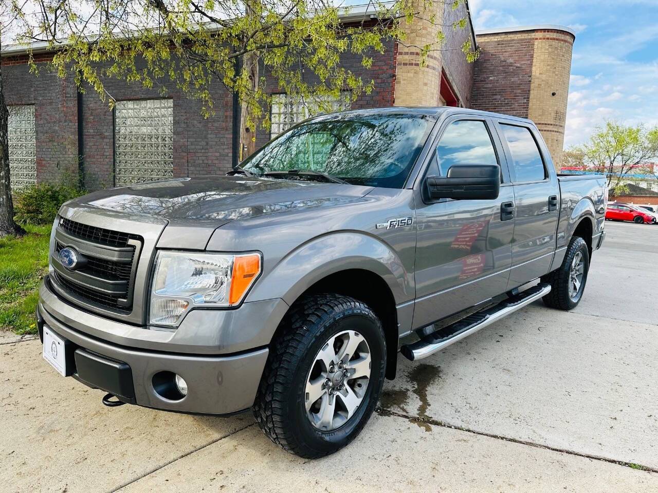 2014 Ford F-150 XLT — Pickup Truck — 83,770 mi — Winchester, VA