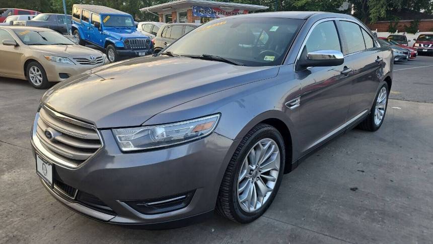 2014 Ford Taurus Limited — Sedan — 106,172 mi — Winchester, VA