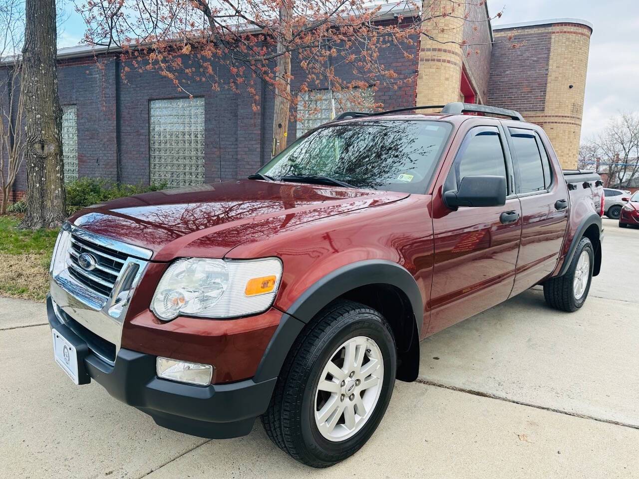 2010 Ford Explorer Sport Trac XLT — Pickup Truck — 102,738 mi — Winchester, VA