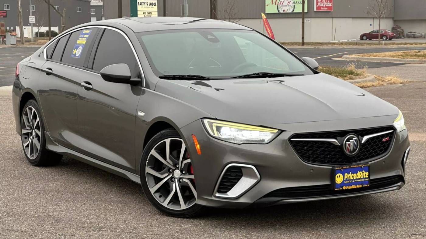 2018 Buick Regal Sportback GS — Hatchback — 102,365 mi — Lincoln, NE