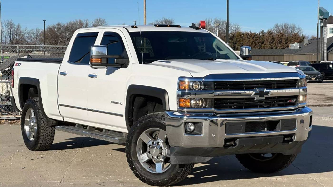 2015 Chevrolet Silverado 2500HD LTZ — Pickup Truck — 181,945 mi — Lincoln, NE