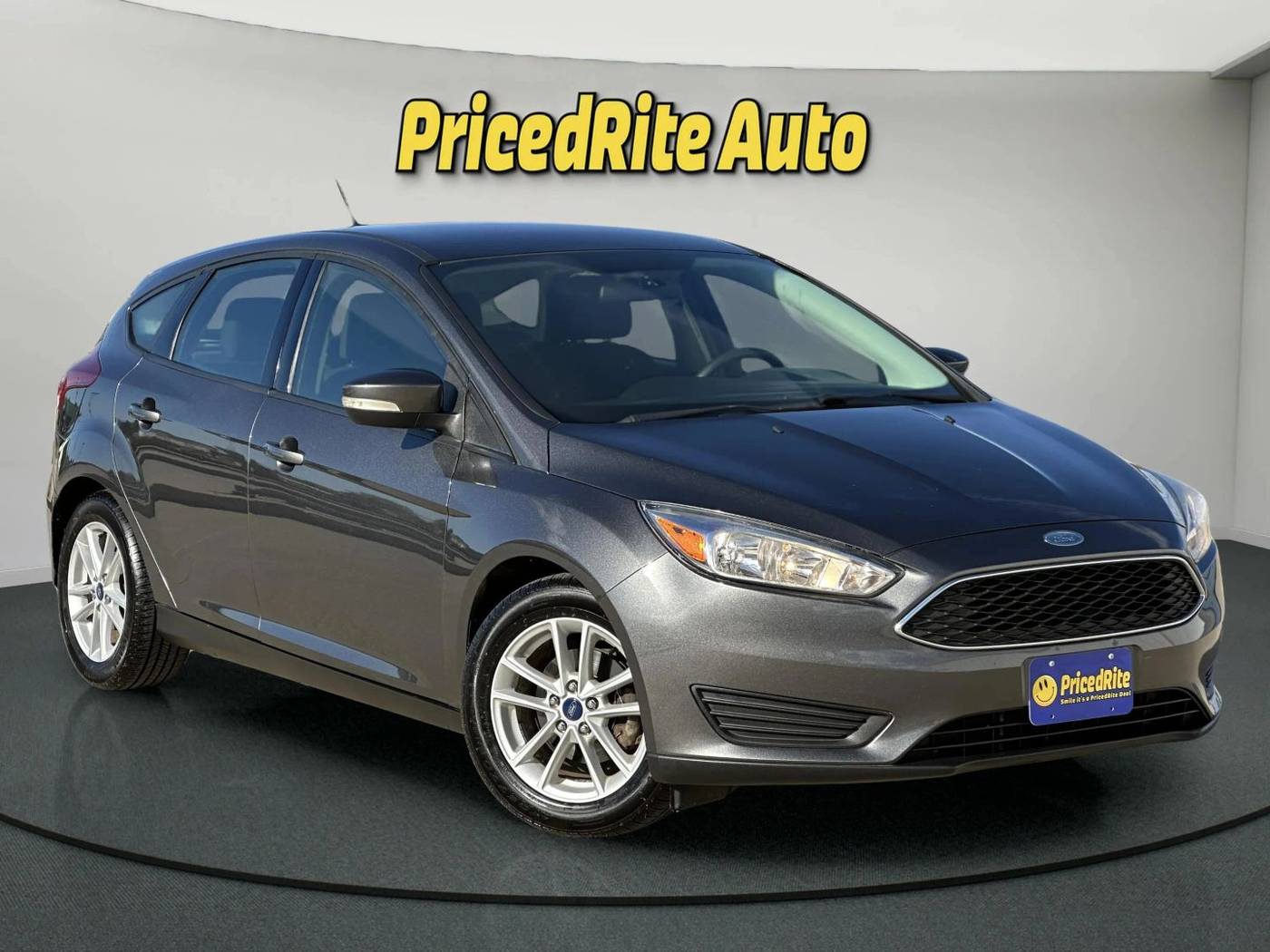2017 Ford Focus SE — Hatchback — 85,773 mi — Lincoln, NE