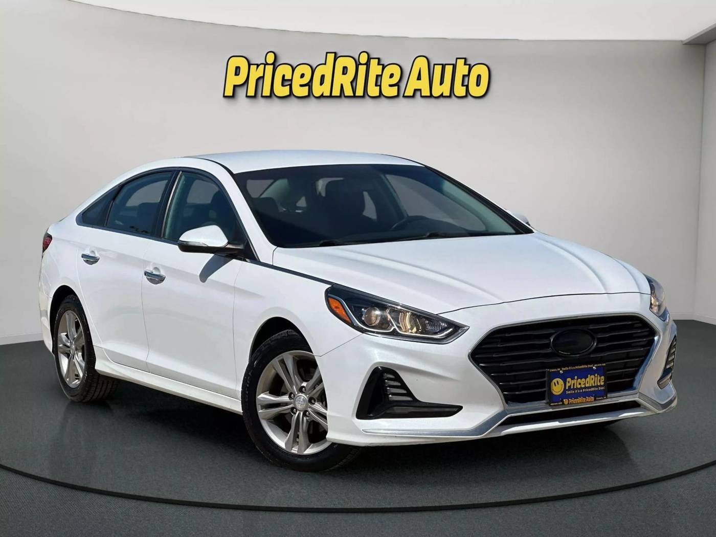 2018 Hyundai Sonata SEL — Sedan — 113,043 mi — Lincoln, NE