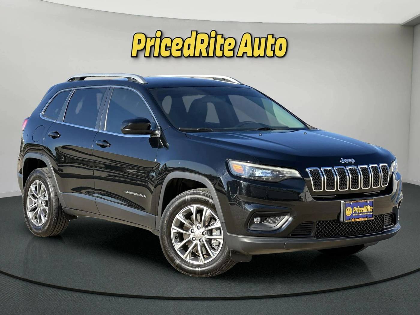 2019 Jeep Cherokee Latitude Plus — SUV — 67,609 mi — Lincoln, NE
