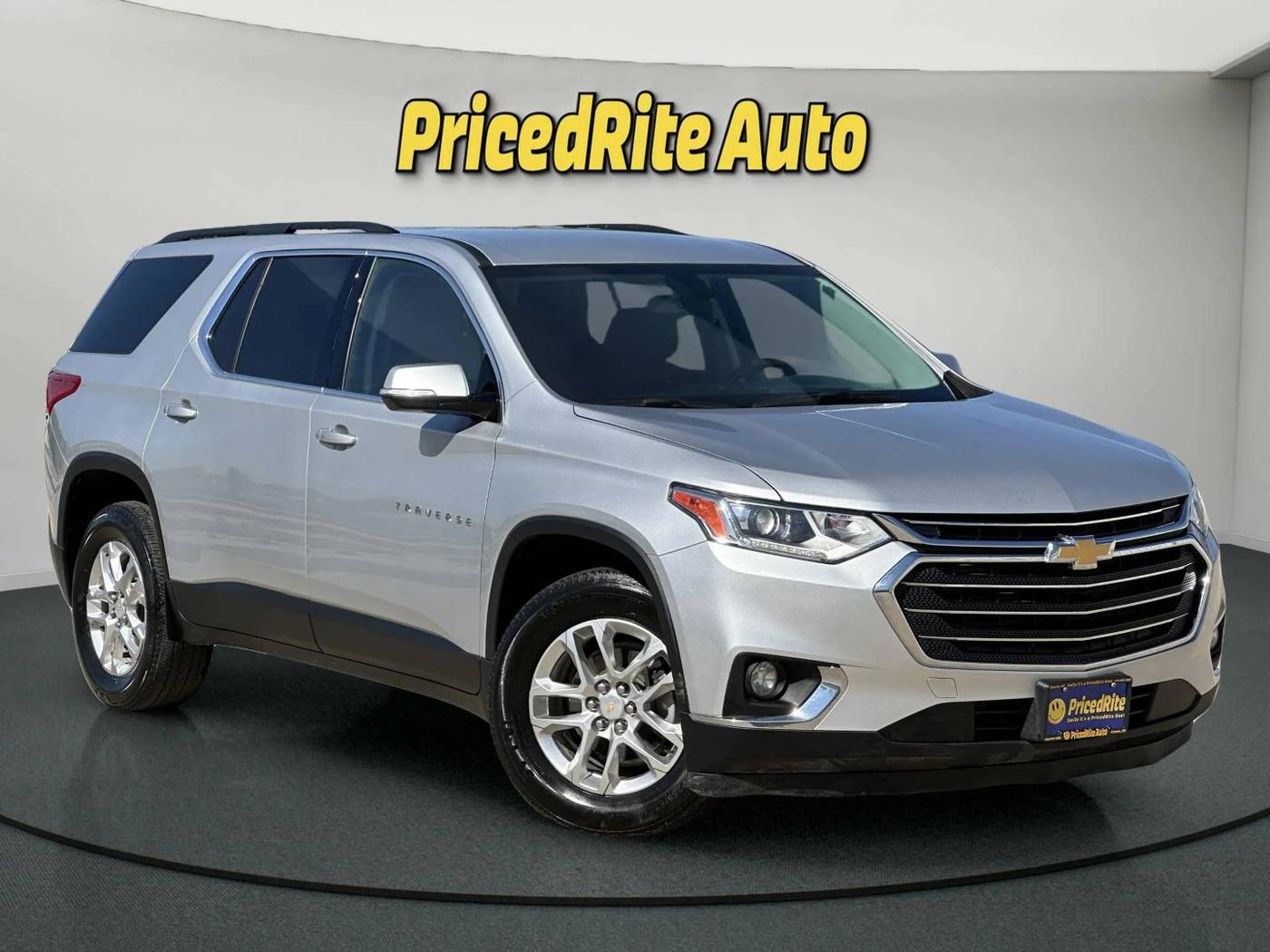 2019 Chevrolet Traverse LT Cloth — SUV — 135,546 mi — Lincoln, NE