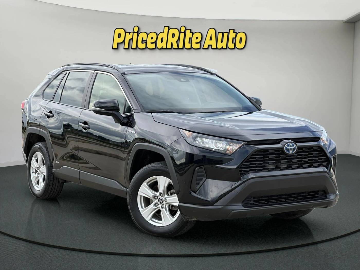 2019 Toyota RAV4 Hybrid LE — SUV — 110,790 mi — Lincoln, NE