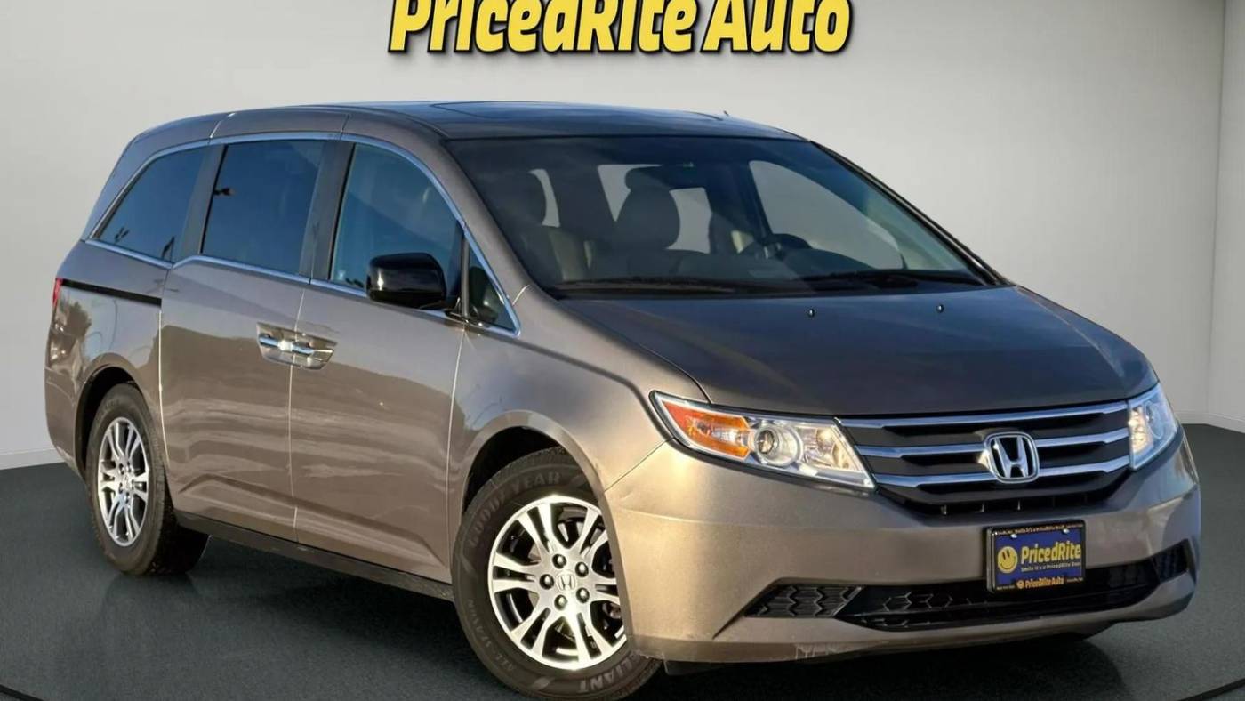 2012 Honda Odyssey EX-L — Minivan — 81,447 mi — Lincoln, NE