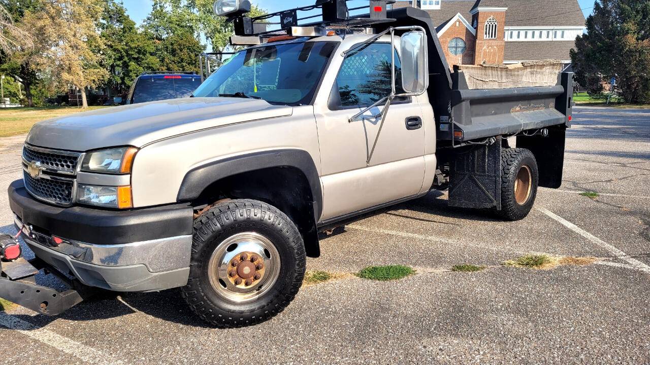 2005 Chevrolet Silverado 3500 Chassis Cab WT — Chassis Cab Truck — 45,615 mi — Gretna, NE