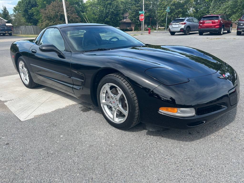 2001 Chevrolet Corvette Base