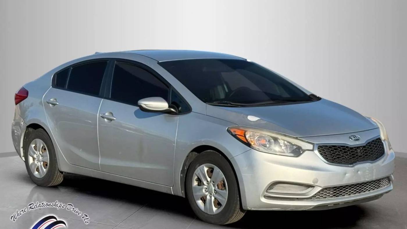 2015 Kia Forte LX — Sedan — 127,529 mi — Oregon, OH