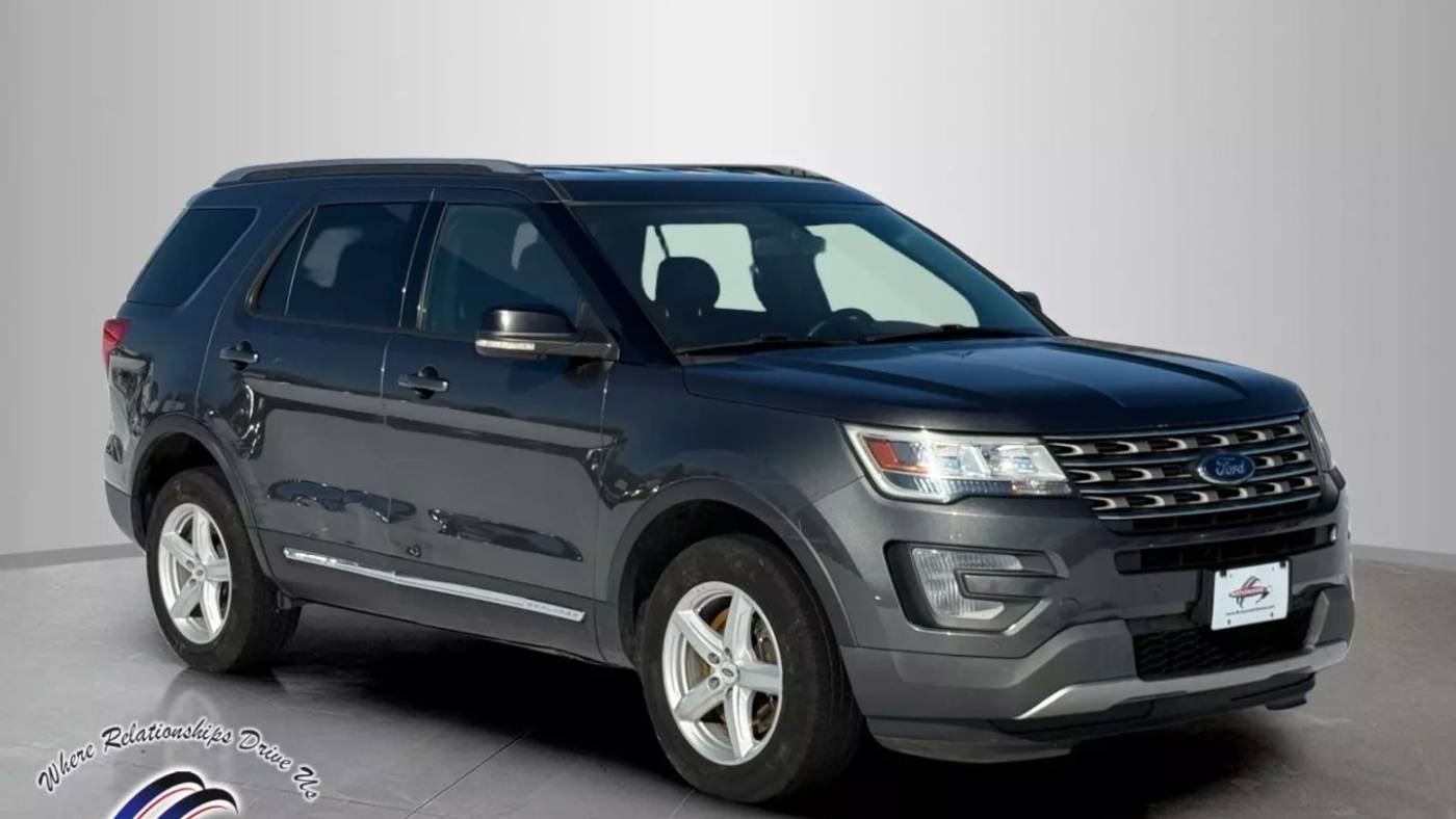 2017 Ford Explorer XLT — SUV — 145,757 mi — Oregon, OH