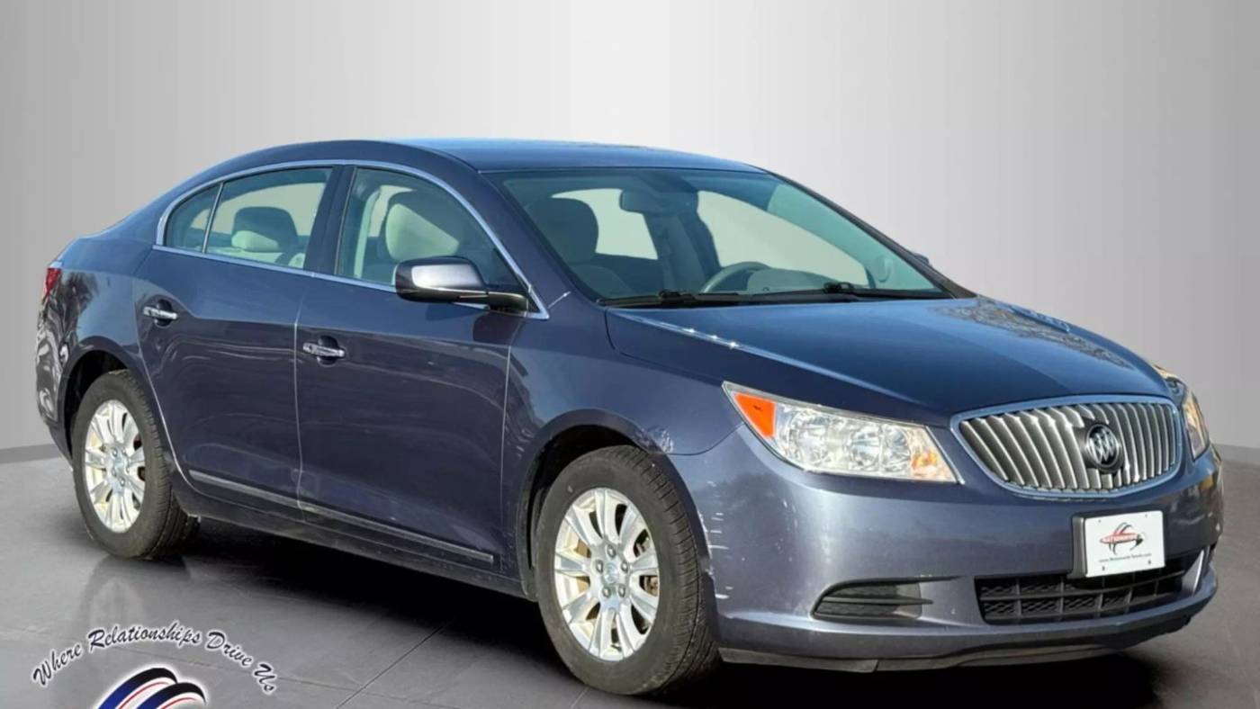 2013 Buick LaCrosse Base — Sedan — 125,809 mi — Oregon, OH