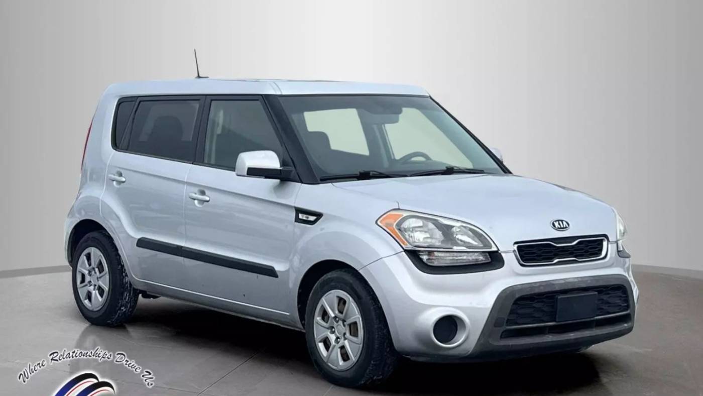 2012 Kia Soul Base — Hatchback — 140,838 mi — Oregon, OH