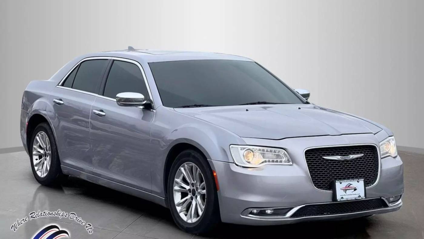 2016 Chrysler 300 C — Sedan — 112,175 mi — Oregon, OH
