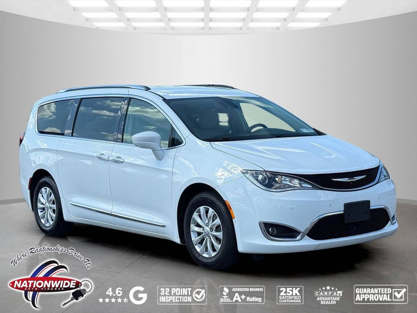 2018 Chrysler Pacifica Touring L — Minivan — 138,301 mi — Oregon, OH