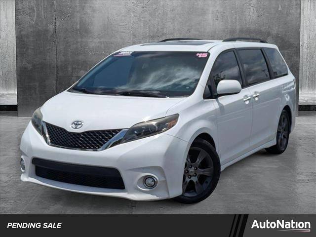 2015 Toyota Sienna SE — Minivan — 119,450 mi — Lutz, FL