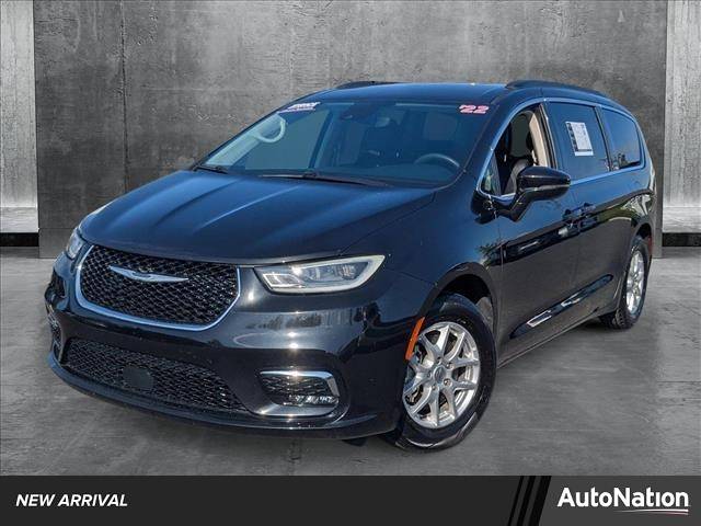 2022 Chrysler Pacifica Touring L — Minivan — 68,912 mi — Lutz, FL