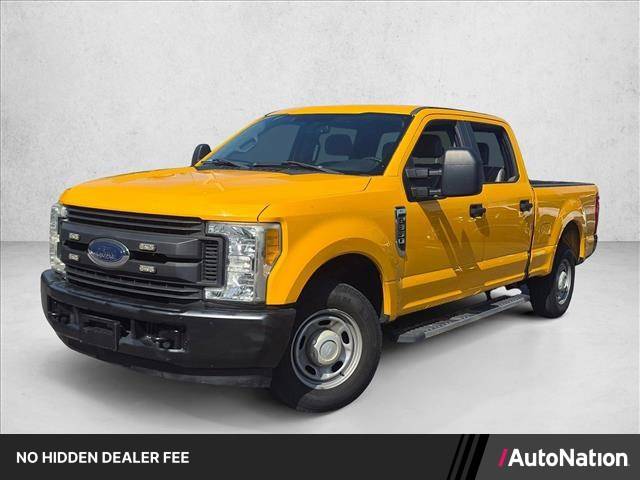 2017 Ford Super Duty F-350 XL — Pickup Truck — 46,801 mi — Lutz, FL
