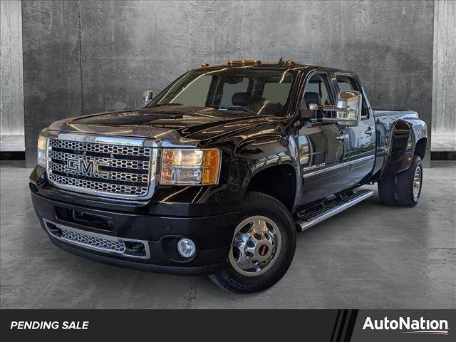 2011 GMC Sierra 3500HD Denali — Pickup Truck — 77,899 mi — Lutz, FL