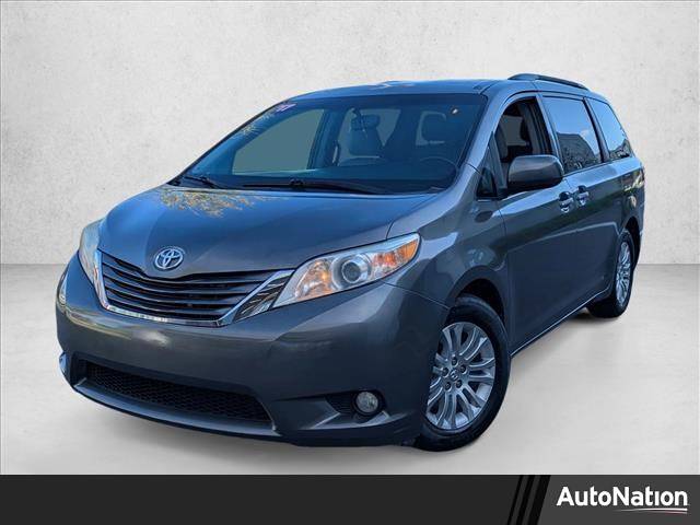 2017 Toyota Sienna XLE — Minivan — 131,724 mi — Lutz, FL