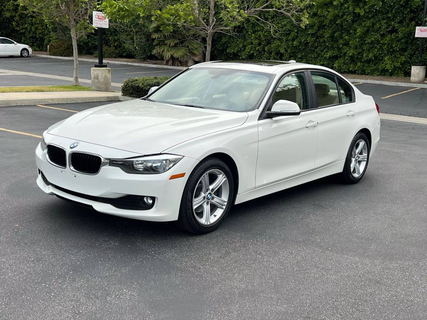 2014 BMW 3 Series 320i — Sedan — 105,173 mi — Newport Beach, CA