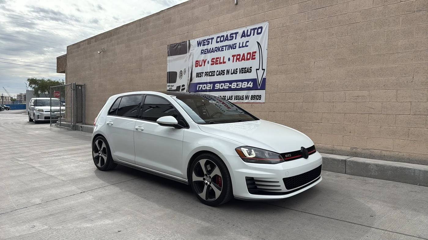 2017 Volkswagen Golf GTI SE — Hatchback — 60,721 mi — Las Vegas, NV
