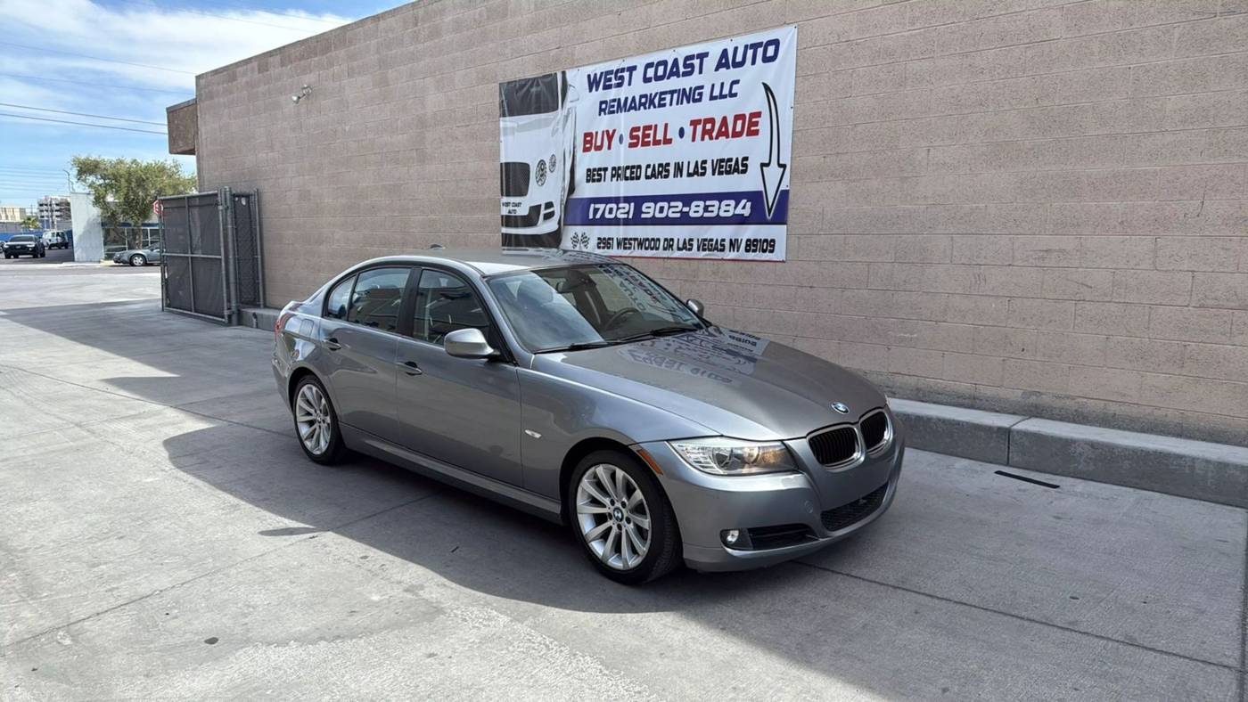 2011 BMW 3 Series 328i — Sedan — 102,200 mi — Las Vegas, NV