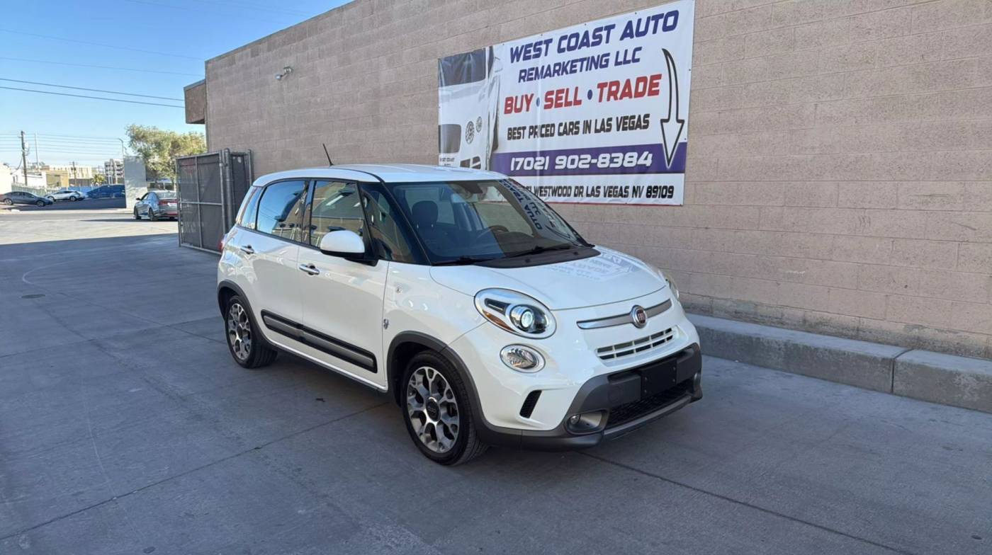 2014 FIAT 500L Trekking — Hatchback — 87,319 mi — Las Vegas, NV