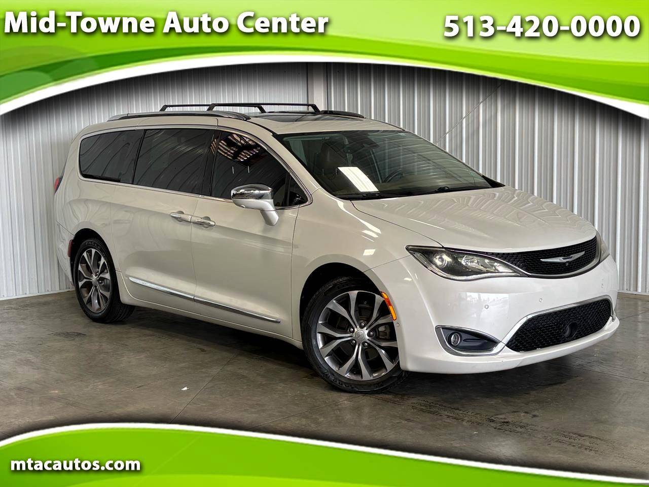 2017 Chrysler Pacifica Limited — Minivan — 55,050 mi — Middletown, OH