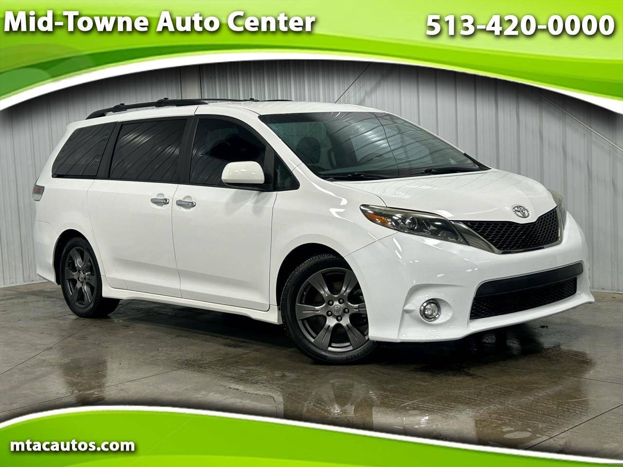 2017 Toyota Sienna SE — Minivan — 53,495 mi — Middletown, OH