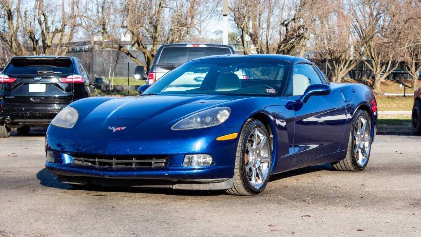 2005 Chevrolet Corvette Base — Coupe — 46,151 mi — Whitehall, OH