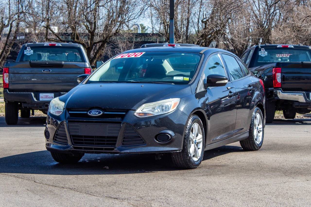 2014 Ford Focus SE — Sedan — 110,684 mi — Whitehall, OH