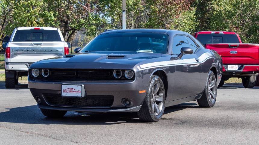 2018 Dodge Challenger SXT — Coupe — 109,230 mi — Whitehall, OH