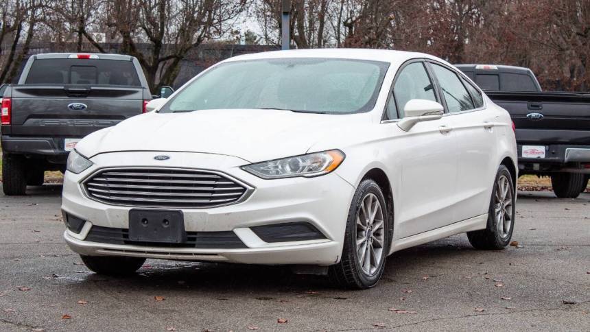 2017 Ford Fusion SE — Sedan — 134,977 mi — Whitehall, OH