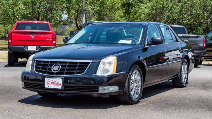 2011 Cadillac DTS Premium Collection — Sedan — 100,143 mi — Whitehall, OH