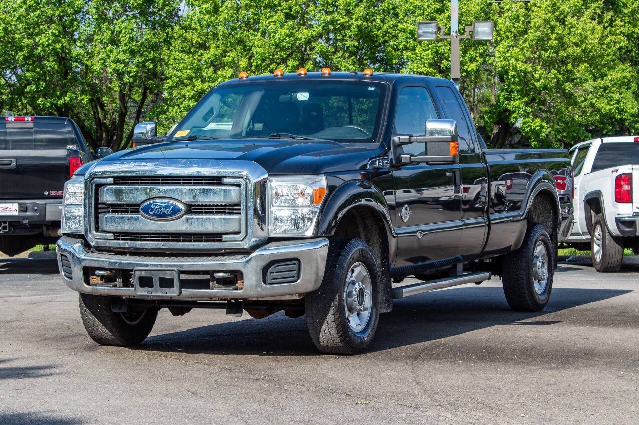 2011 Ford Super Duty F-350 XLT — Pickup Truck — 157,867 mi — Whitehall, OH