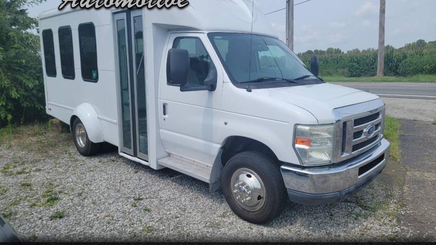 2011 Ford Econoline Commercial Cutaway E-350 — Chassis Cab Truck — 165,593 mi — Johnstown, OH