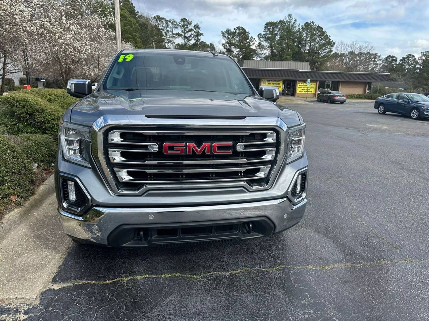 2019 GMC Sierra 1500 SLT — Pickup Truck — 138,500 mi — Lumberton, NC