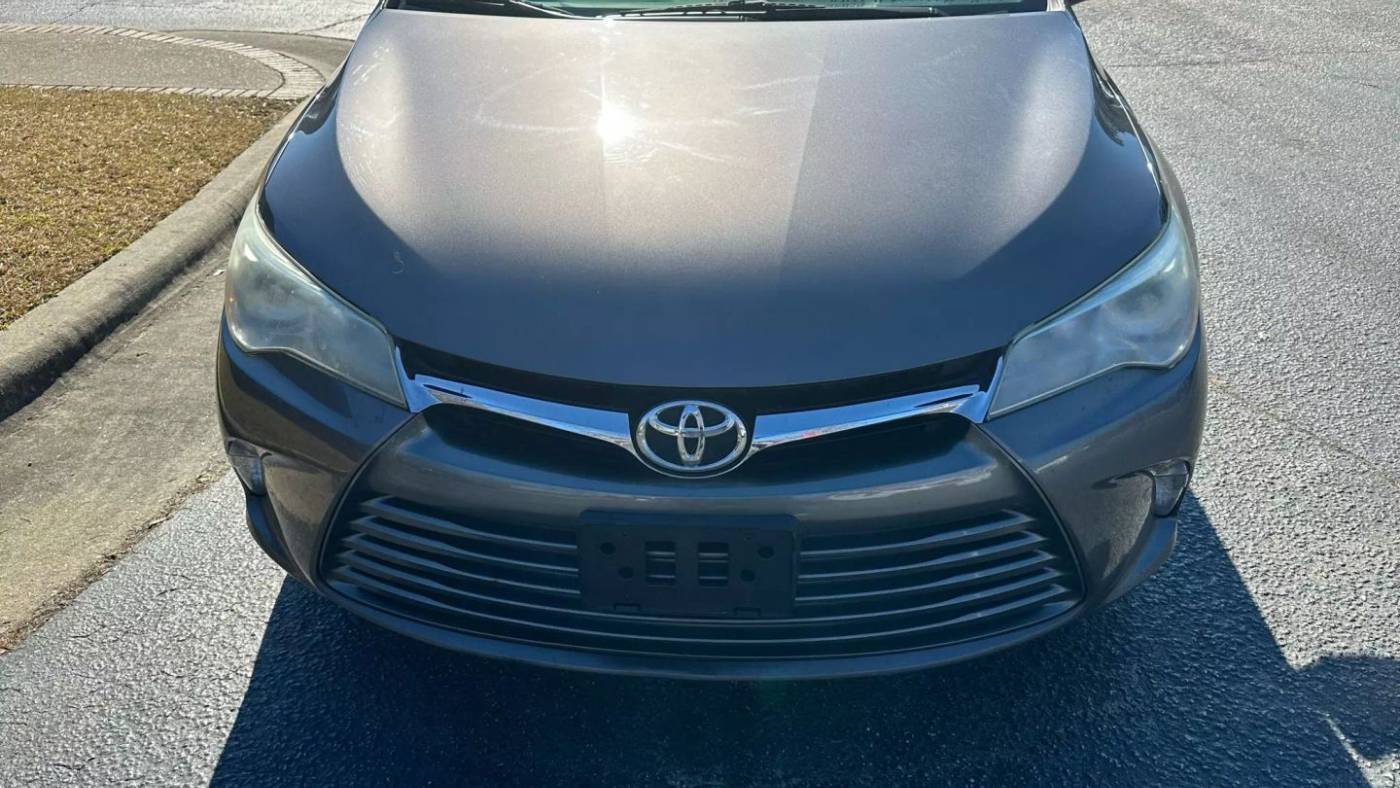 2017 Toyota Camry LE — Sedan — 116,749 mi — Lumberton, NC